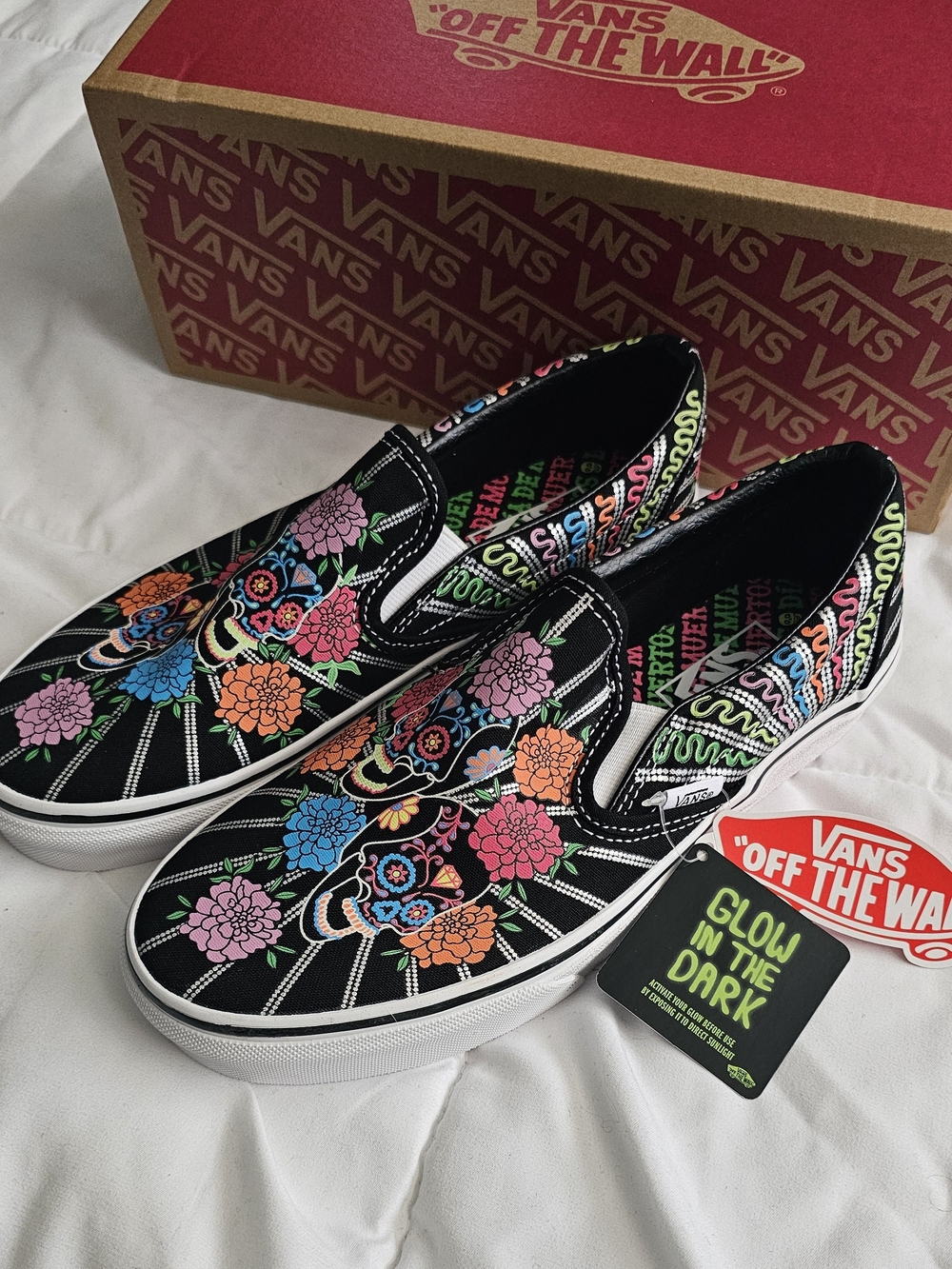 Vans Classic Slip-On in Black with Multicolor Floral Detail